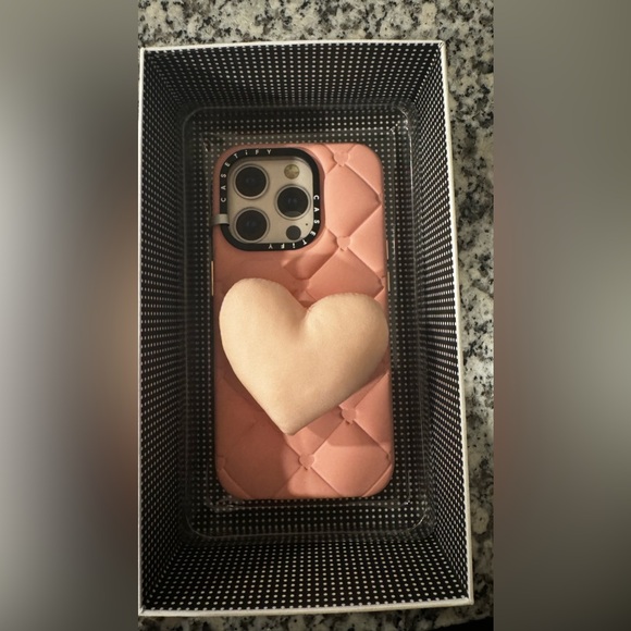 Phone case - Picture 1 of 2